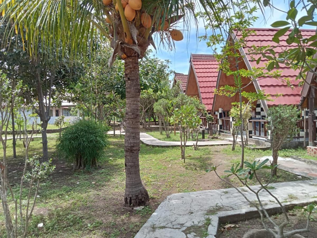 Meno Smile Cottages Gili Meno Ngoại thất bức ảnh