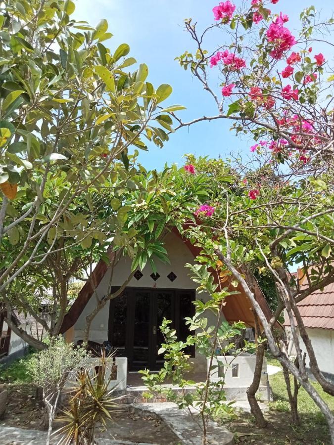 Meno Smile Cottages Gili Meno Ngoại thất bức ảnh